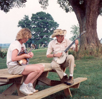 Jim and Kathleen Deagan picking at Flowerdew